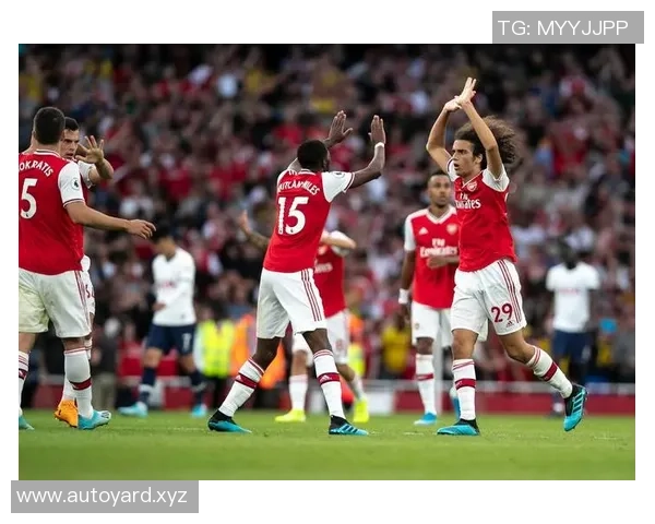 莱曼称阿森纳与拜仁为全球最佳两队凯恩攻破枪手防线挑战巨大